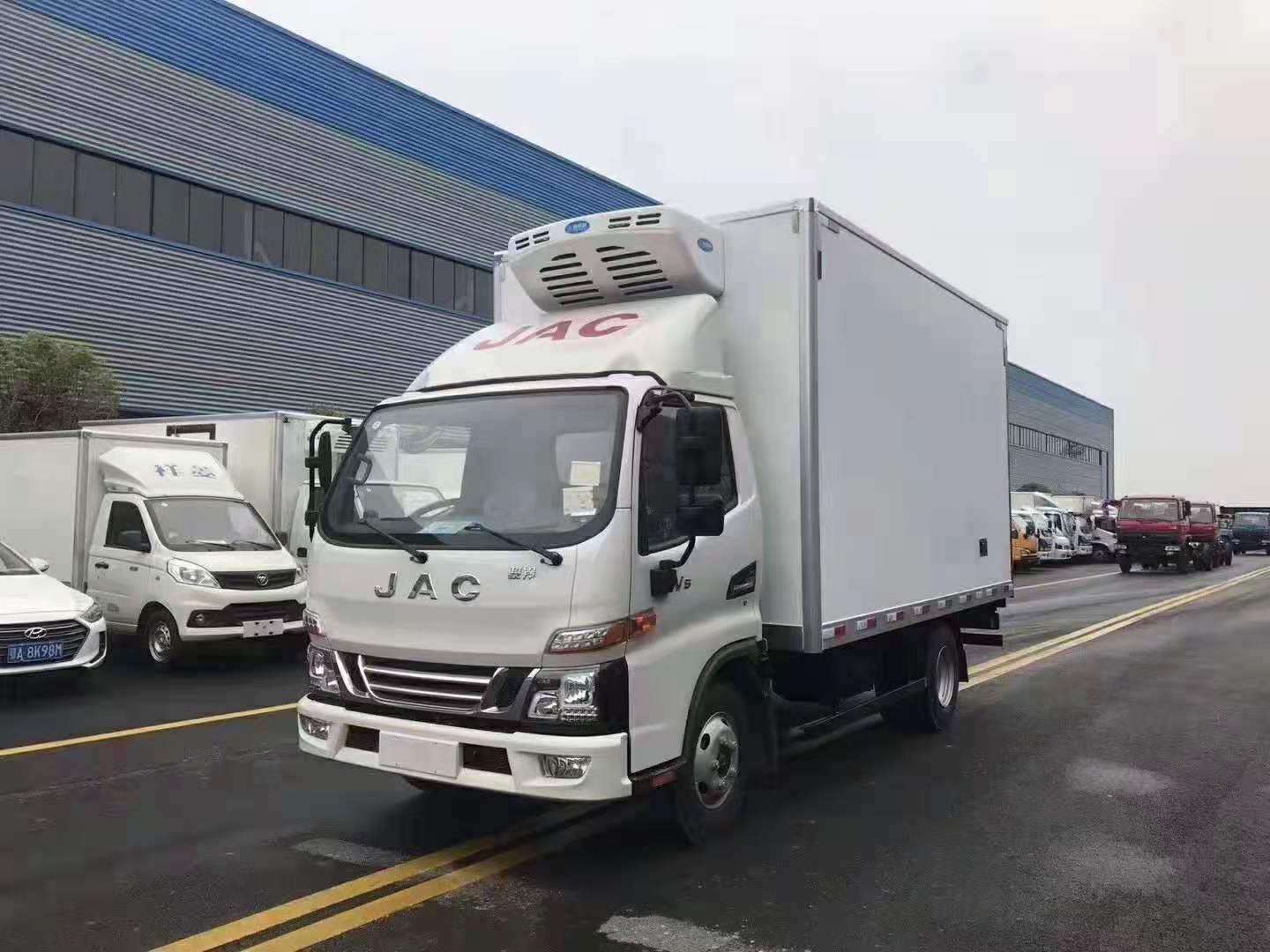國(guó)六江淮駿鈴V5冷藏車 4.2米