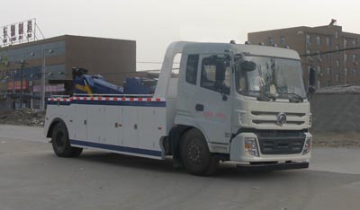 國(guó)五東風(fēng)一拖一清障車