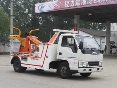 國(guó)五江鈴?fù)斜圩詣?dòng)夾緊清障車
